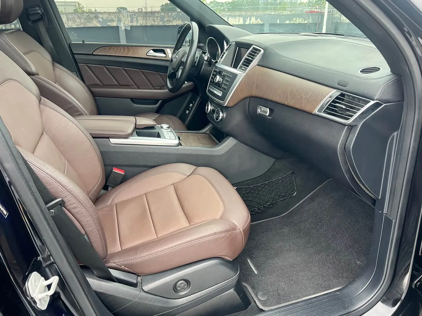 Mercedes-Benz GL-Class 2014 — Фото 10/19