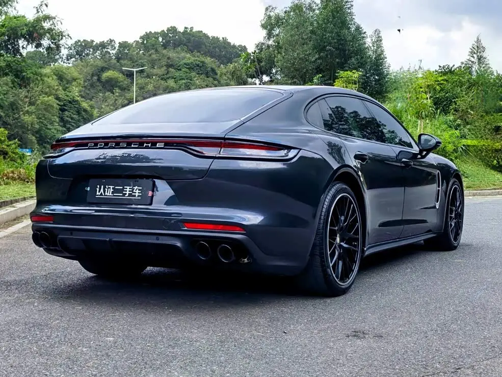 Porsche Panamera 2022 — Photo 7/20