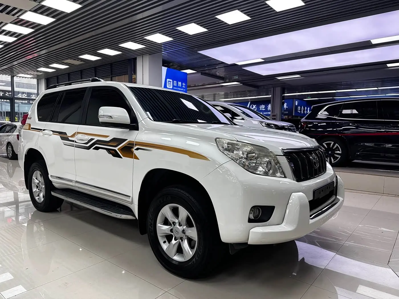 Toyota Prado 2013 — Photo 3/15