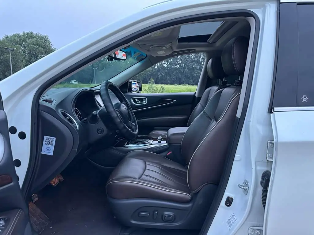 Infiniti QX60 2017 — ფოტო 9/20
