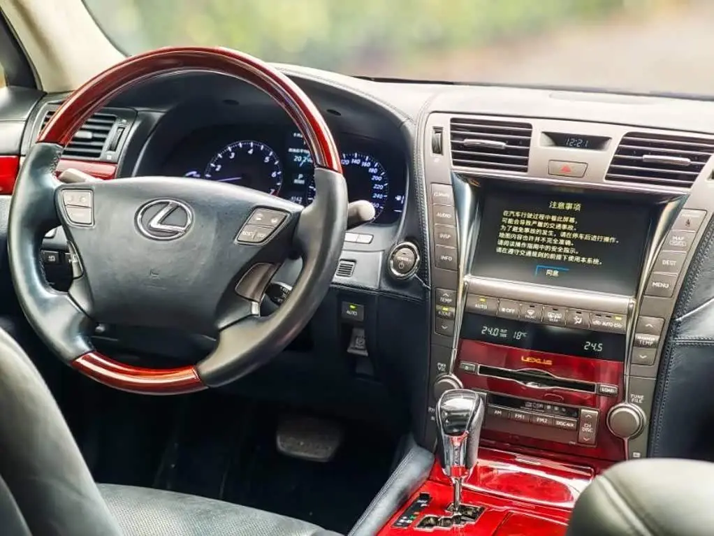 Lexus LS 2007 — Фото 12/15