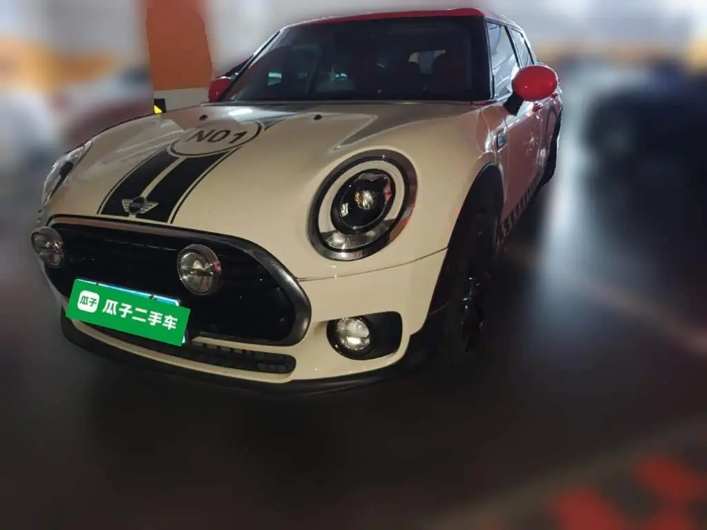 MINI CLUBMAN 2018 — Фото 2/20