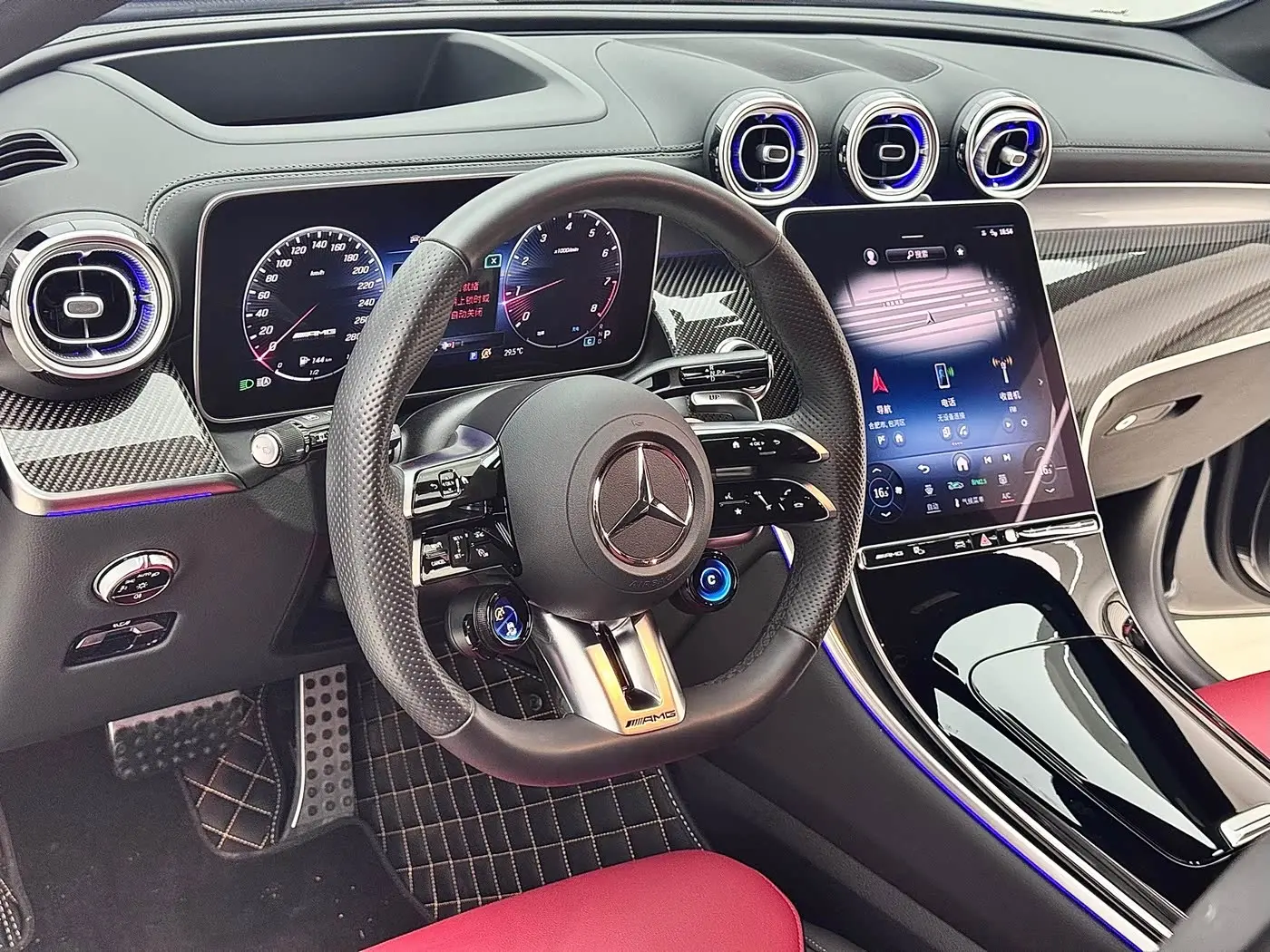 Mercedes-Benz GLC AMG 2025 — Фото 17/20