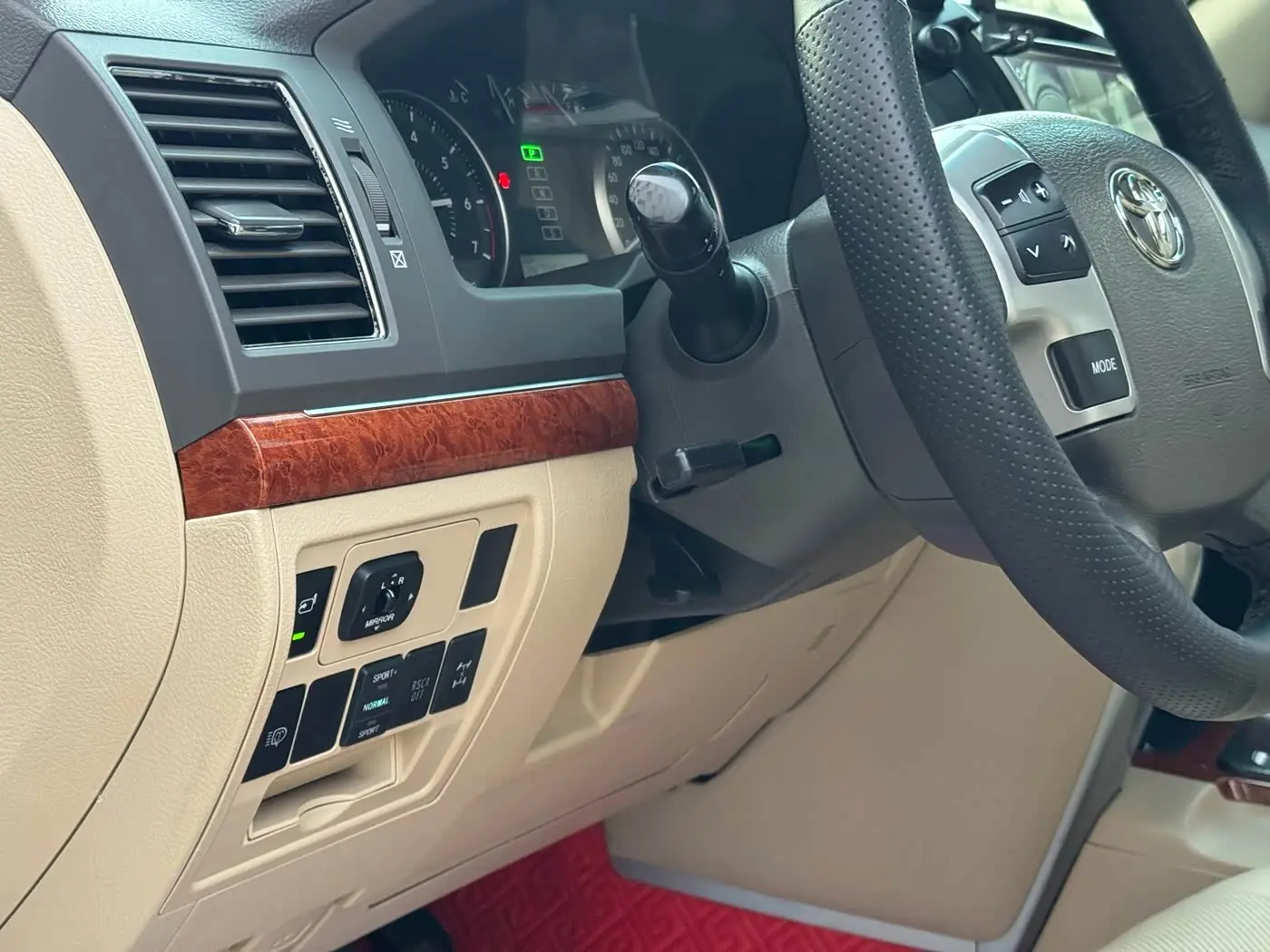 Toyota Land Cruiser 2016 — Фото 14/20