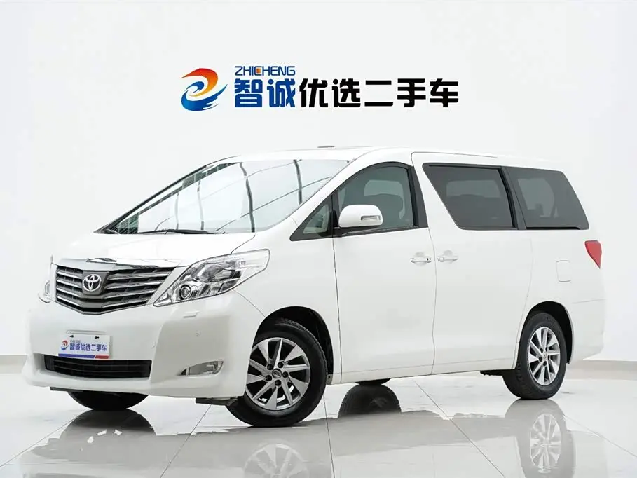 Toyota Alphard 2010 — ფოტო 1/20