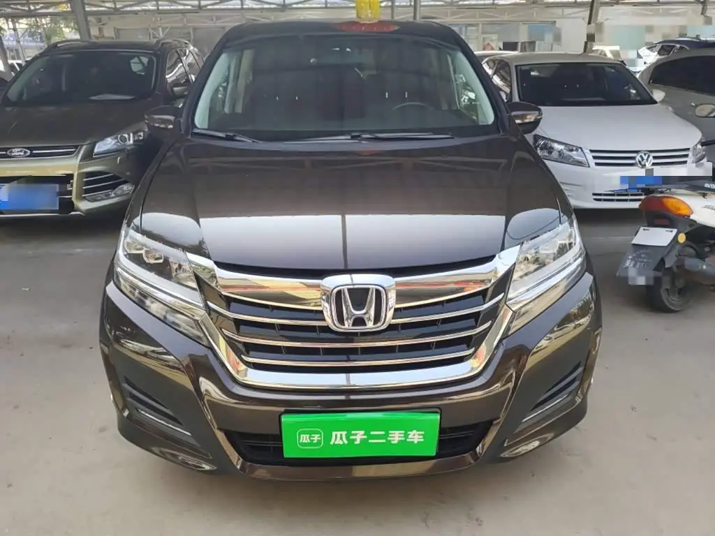 Honda Elysion 2019 — Photo 3/12