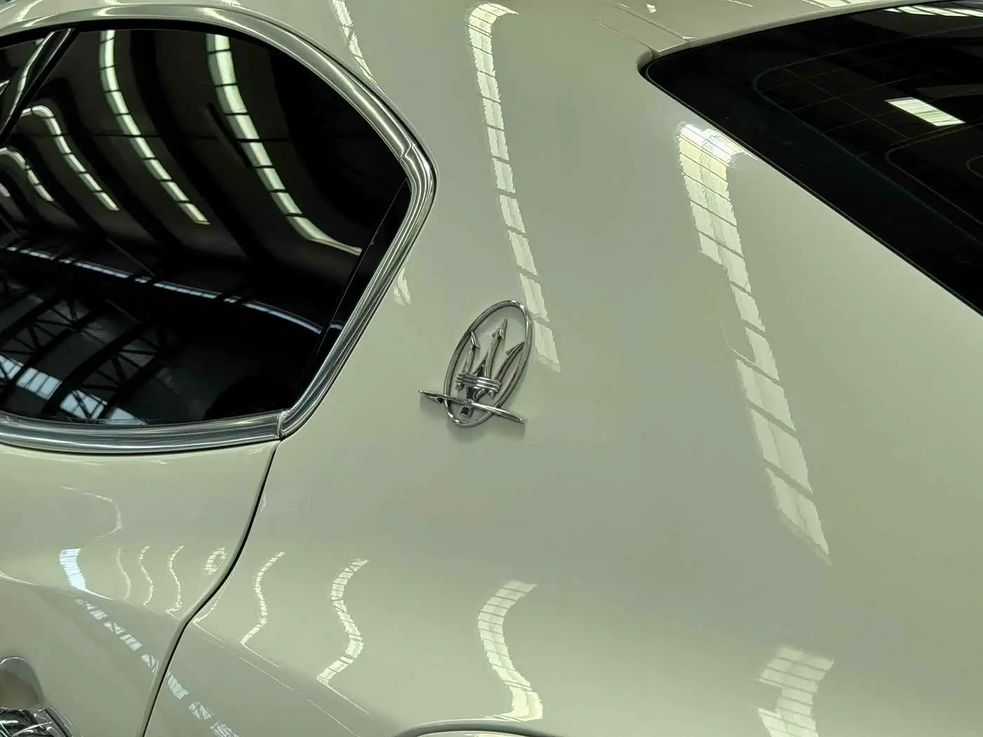Maserati Ghibli 2014 — Фото 7/14
