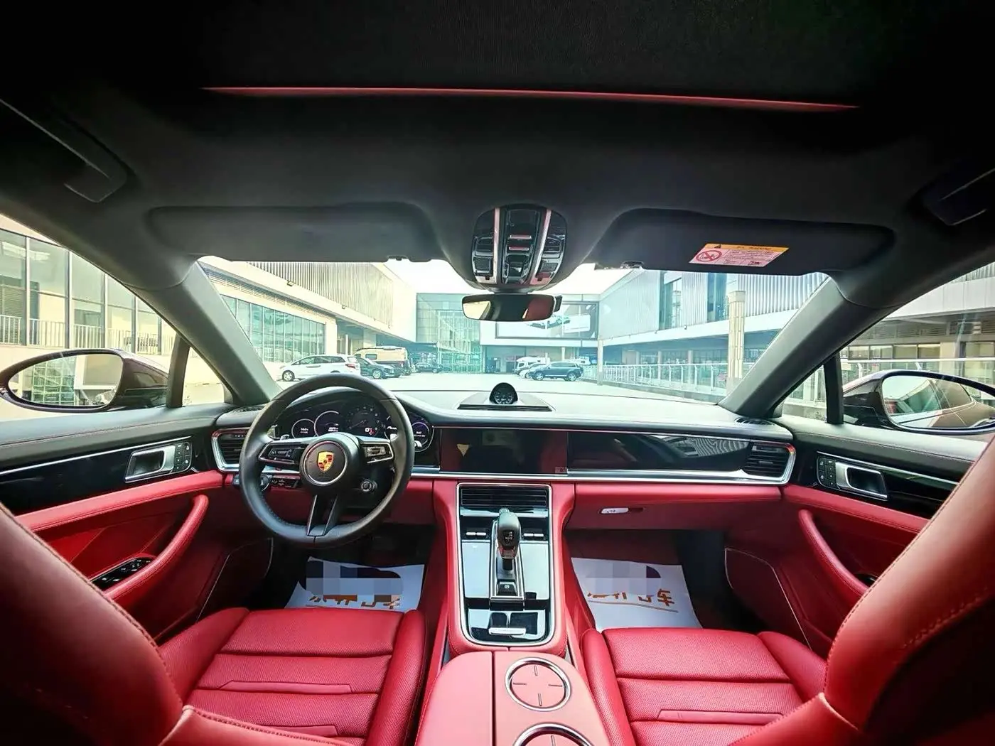Porsche Panamera 2022 — Photo 17/18