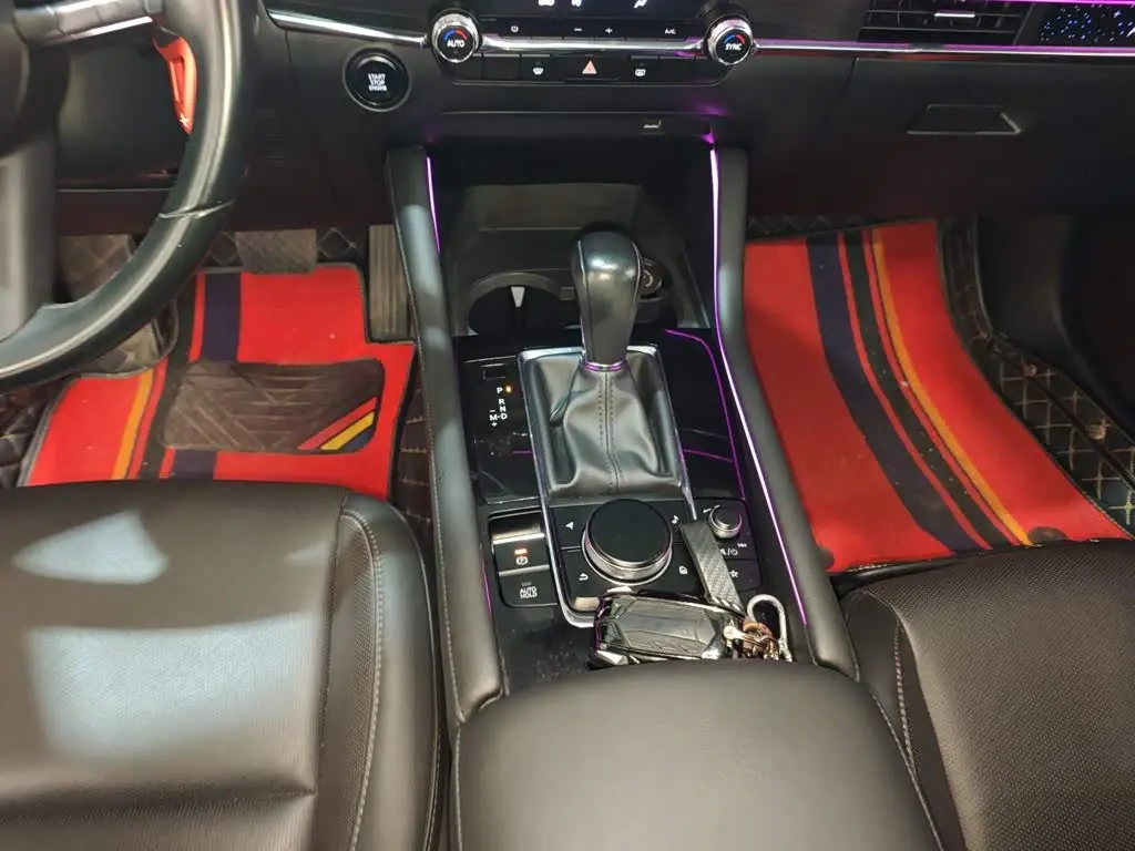 Mazda Mazda3 Axela 2022 — Photo 9/20