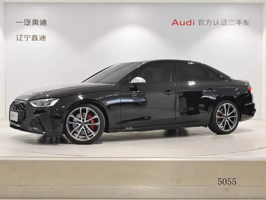 Audi S4 2024 — Photo 1/9