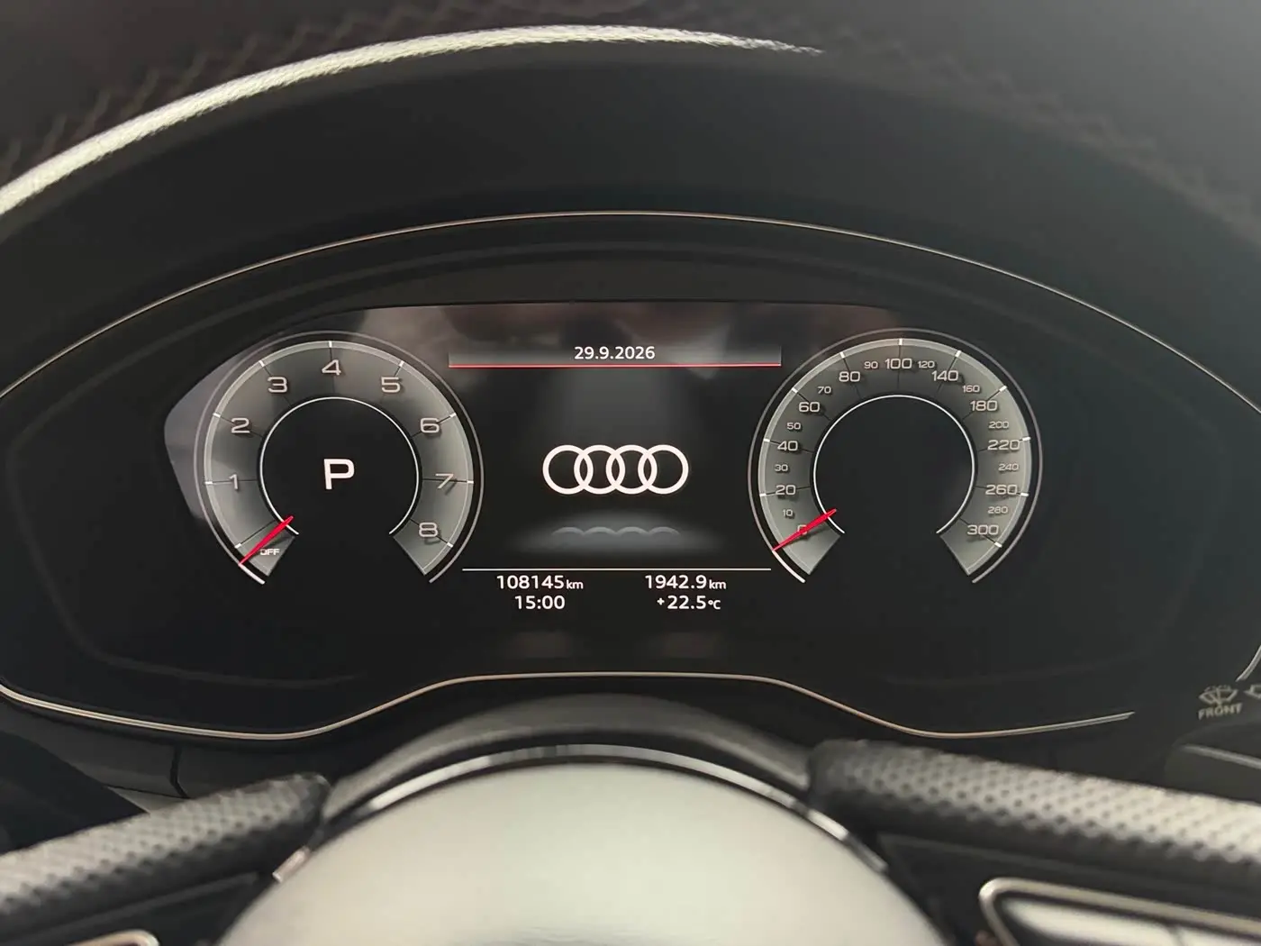 Audi A4L 2021 — Фото 13/16