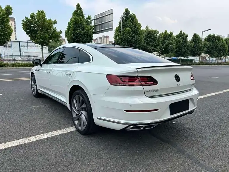 Volkswagen FAW-Volkswagen CC 2022 — Photo 7/11