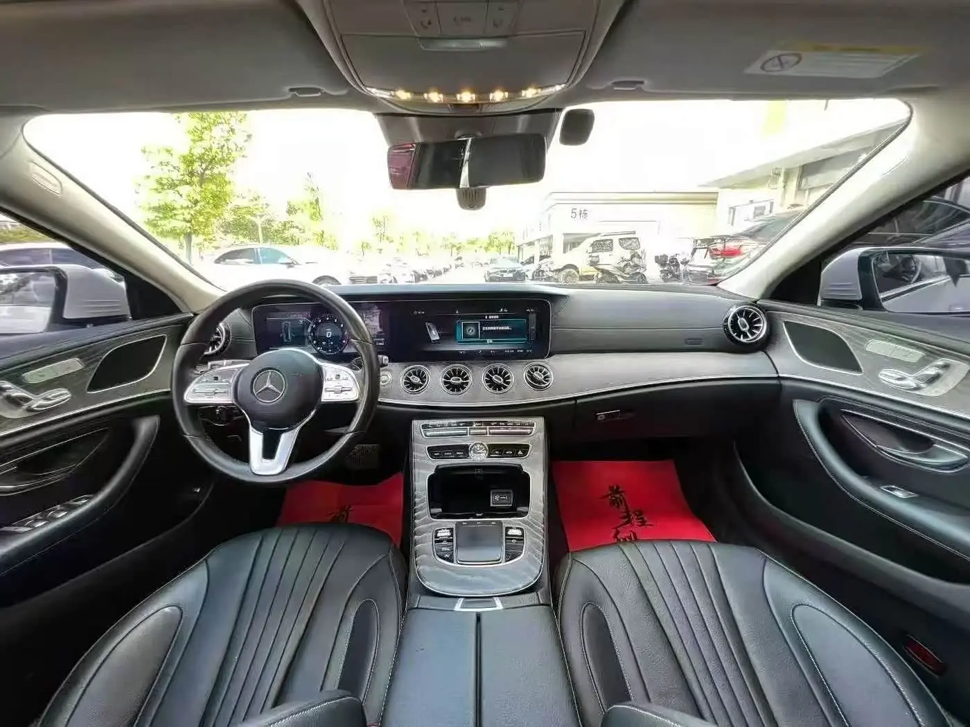 Mercedes-Benz CLS 2019 — Photo 5/9