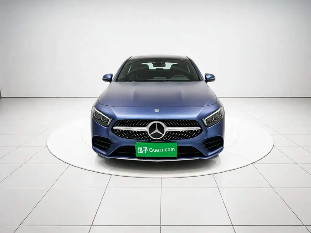 Mercedes-Benz A-Class 2020 — Фото 2/20