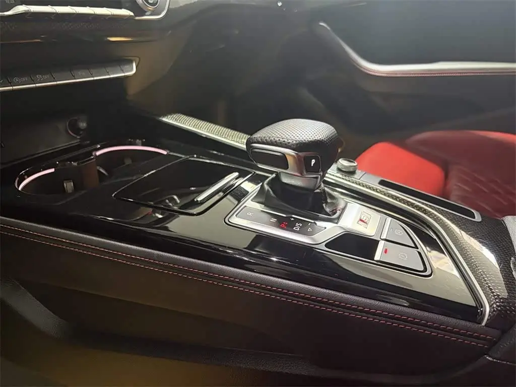 Audi S4 2023 — Photo 12/15
