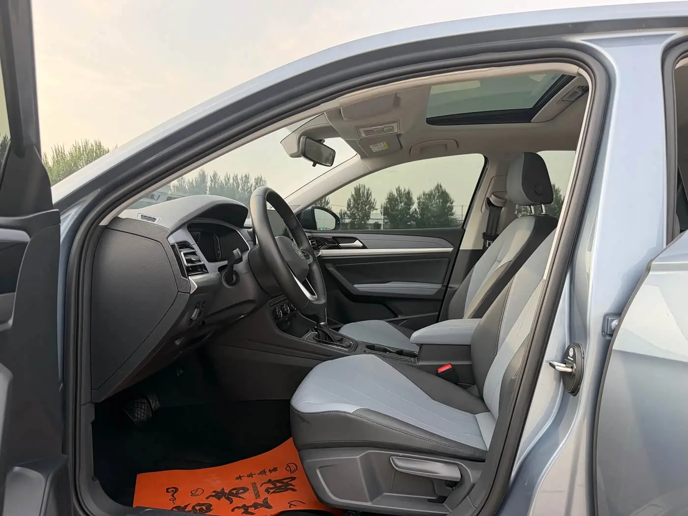 Volkswagen Lavida 2023 — Photo 12/17