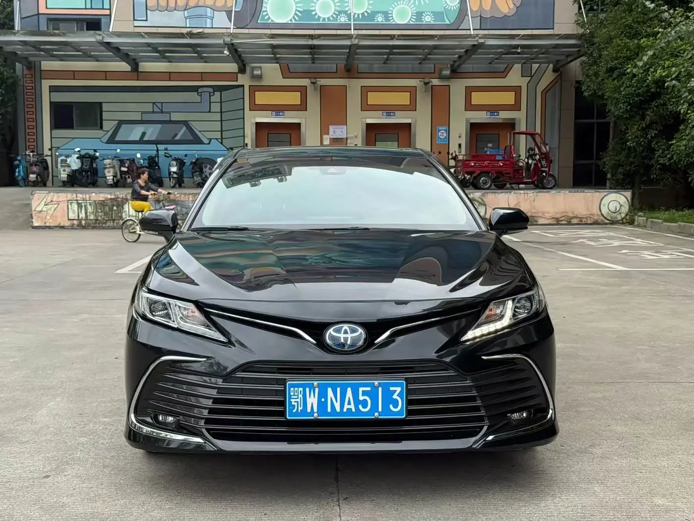 Toyota Camry 2021 — Şəkil 2/9