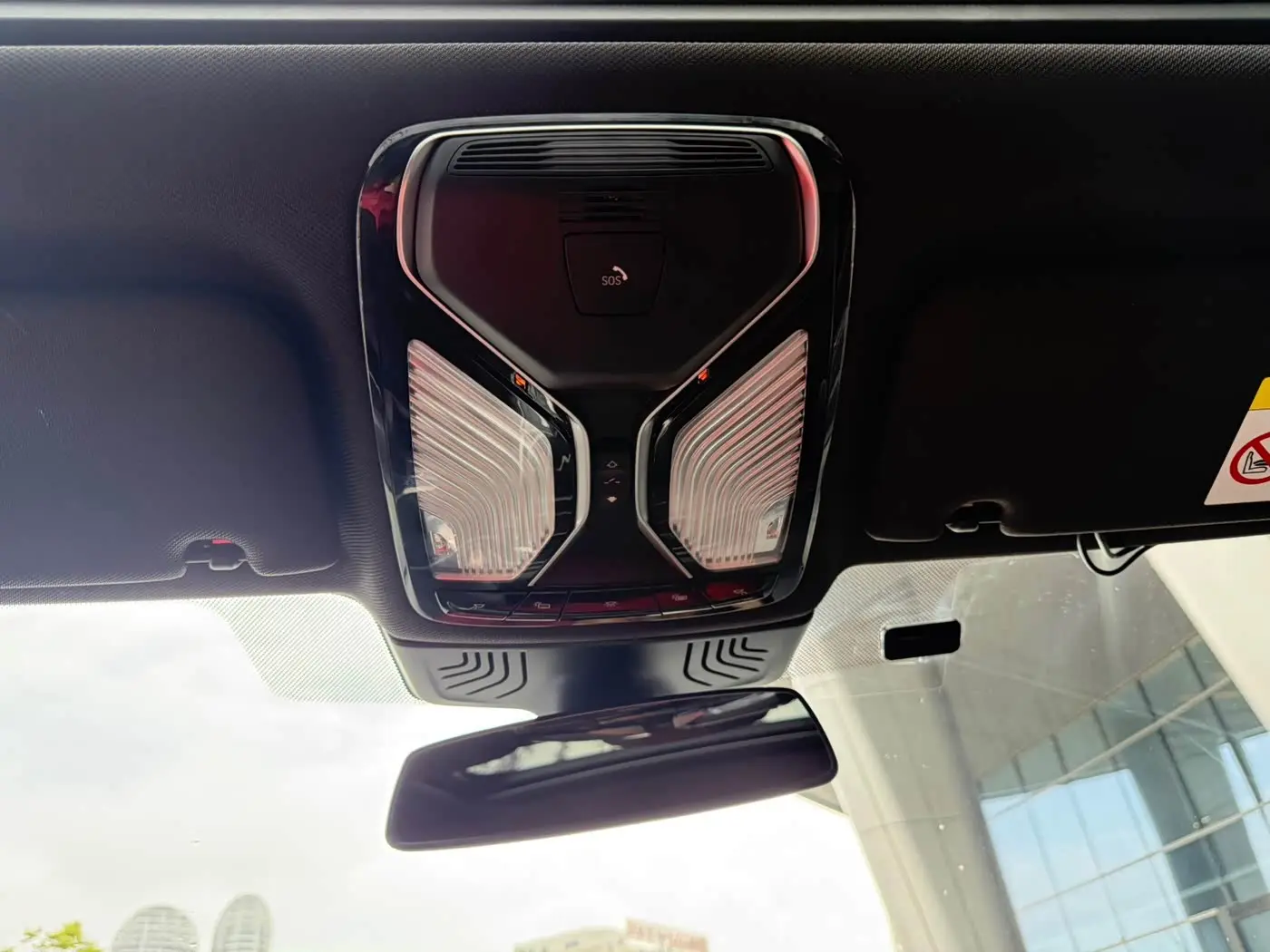 BMW 7 Series 2020 — Photo 16/20