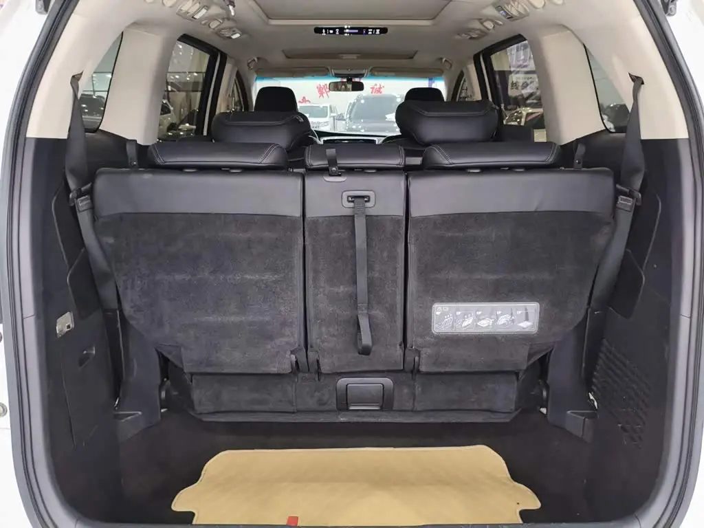 Honda Odyssey 2018 — Şəkil 15/16