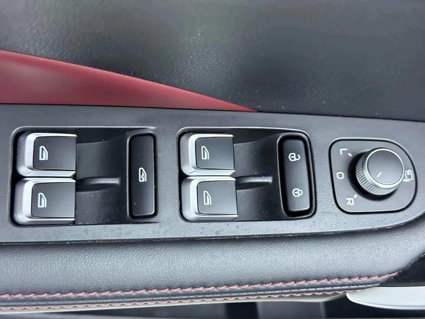Geely Binyue 2022 — Photo 16/20