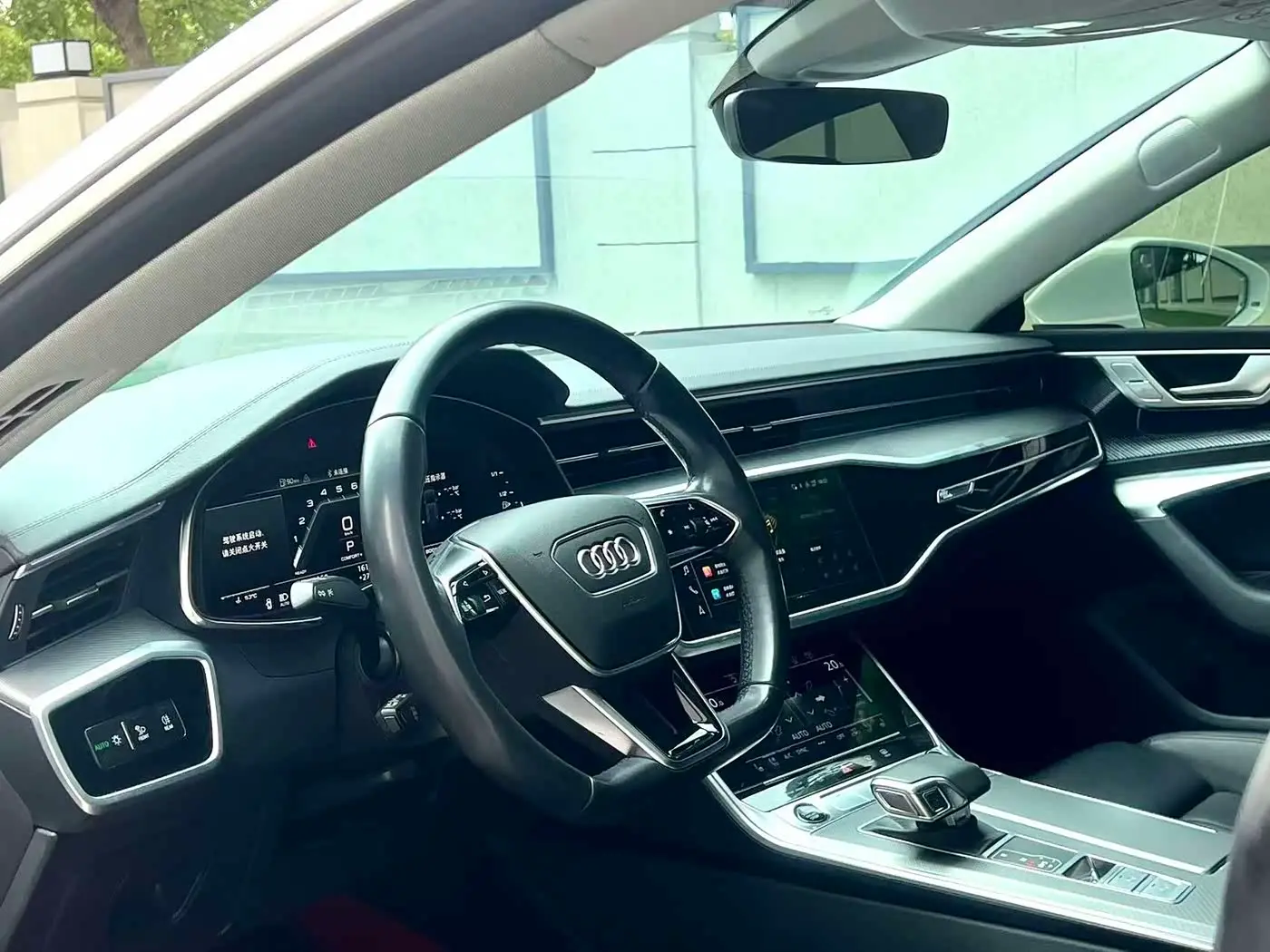 Audi A7 2022 — Photo 15/17