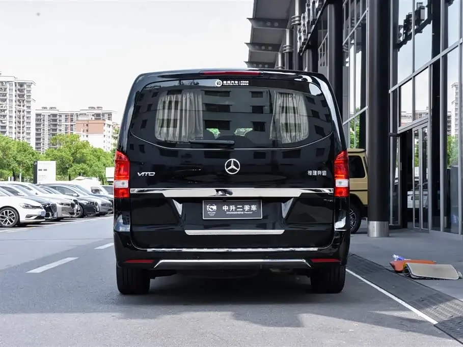 Mercedes-Benz Vito 2023 — Фото 5/20