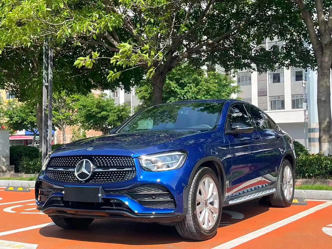 Mercedes-Benz GLC Coupe 2021 — Фото 1/10