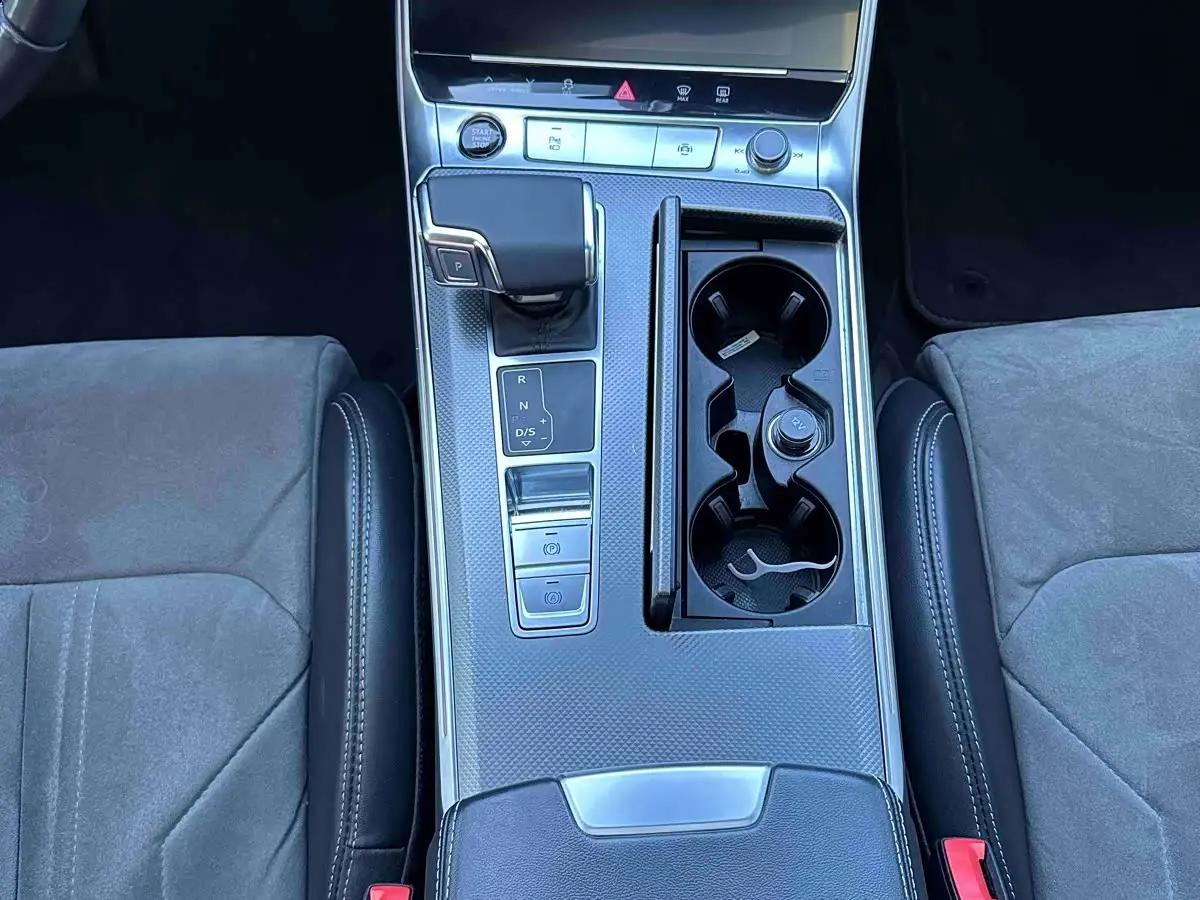 Audi A6L 2024 — Şəkil 8/16