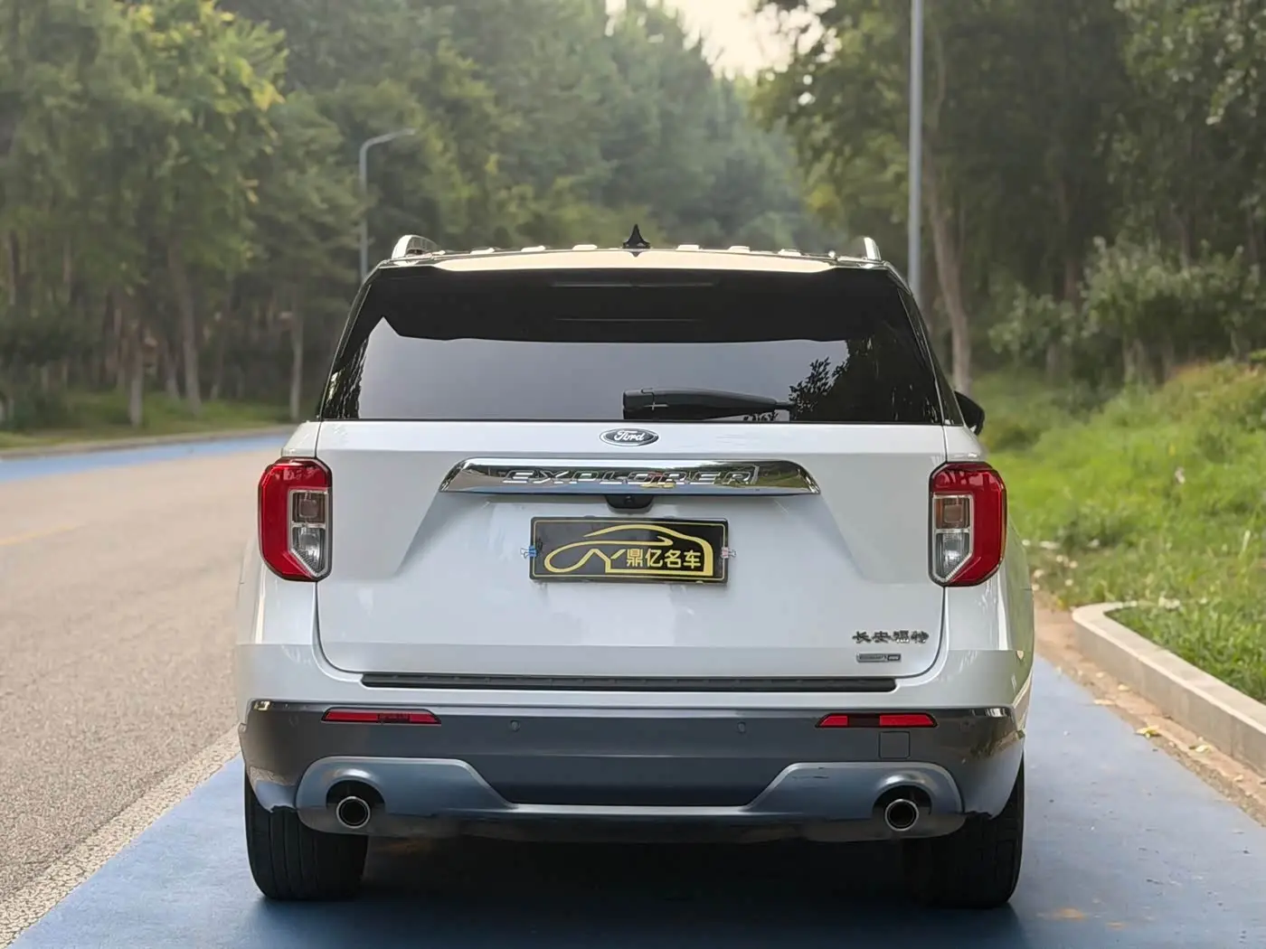 Ford Explorer 2021 — Şəkil 7/18