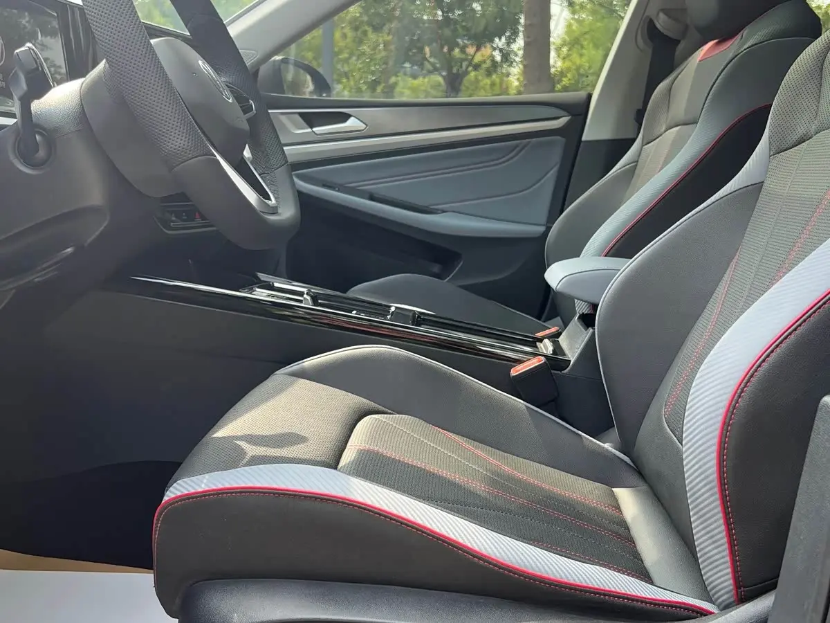Volkswagen Lamando 2023 — Şəkil 16/20