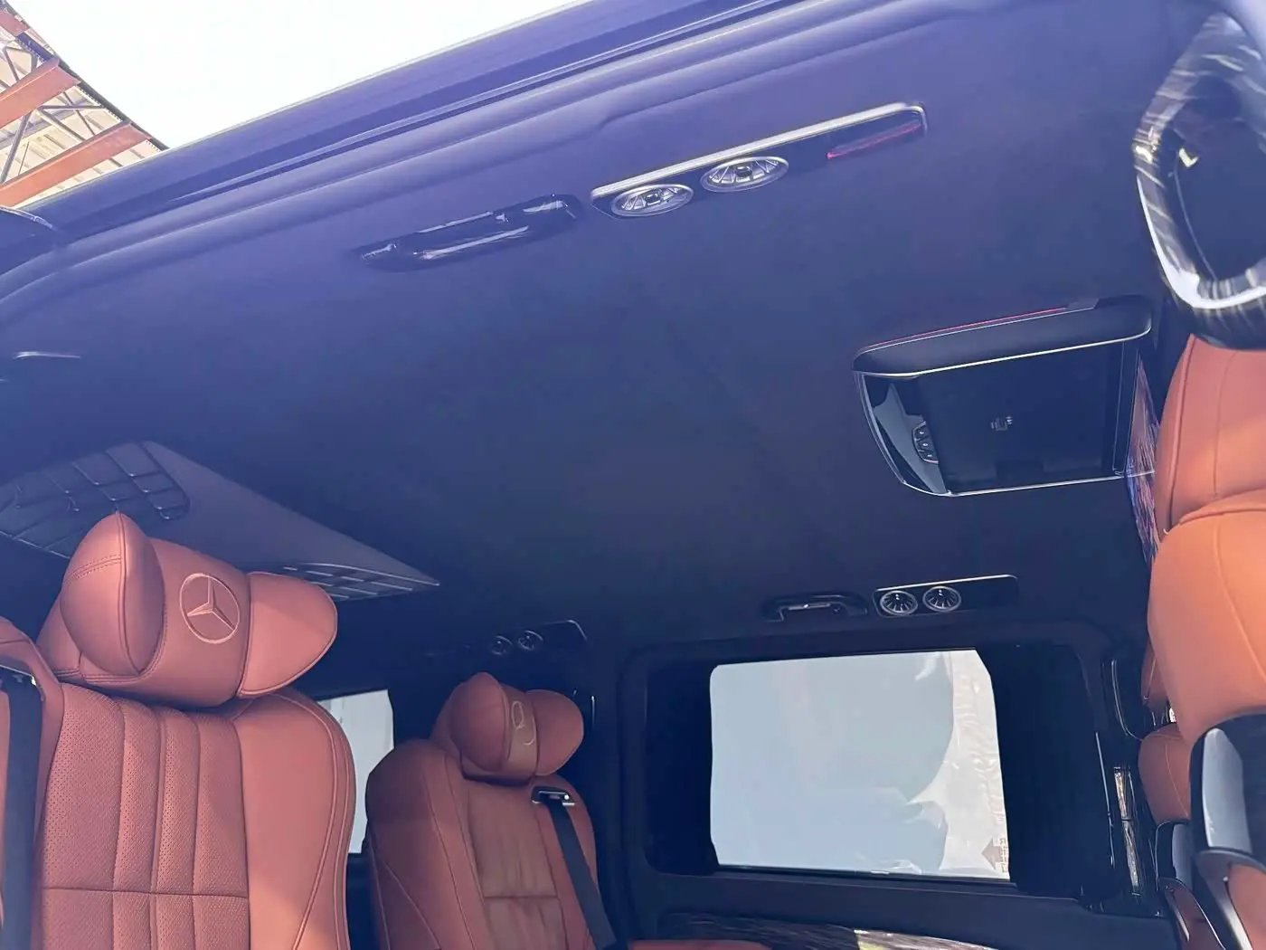 Mercedes-Benz Vito 2022 — Photo 16/20
