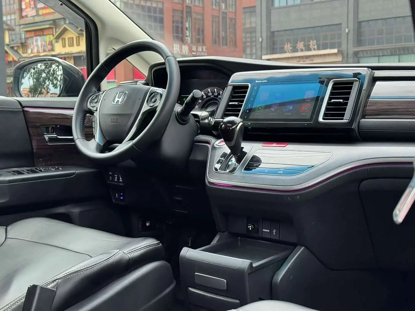 Honda Elysion 2017 — Şəkil 9/15