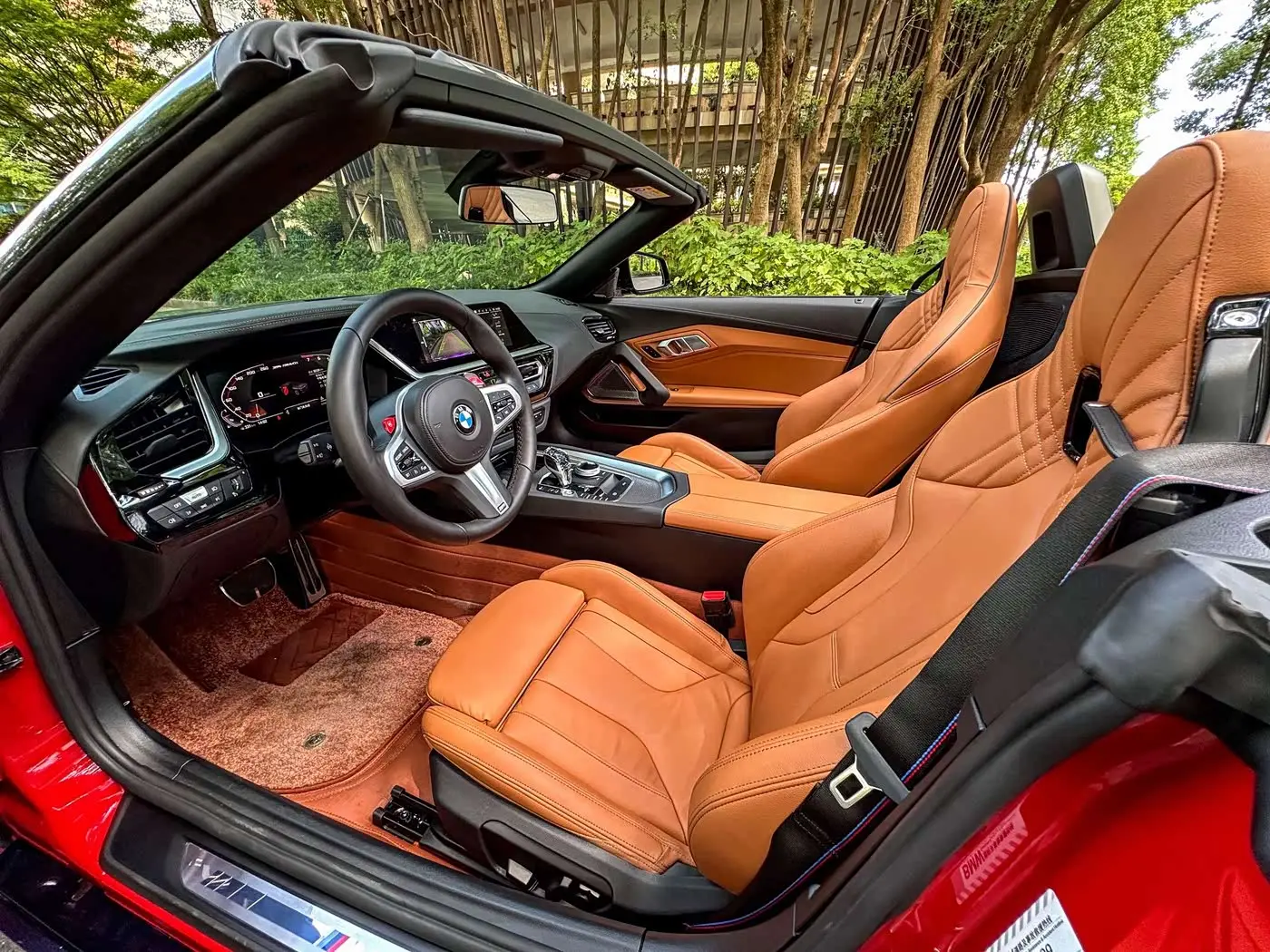 BMW Z4 2022 — Photo 9/15