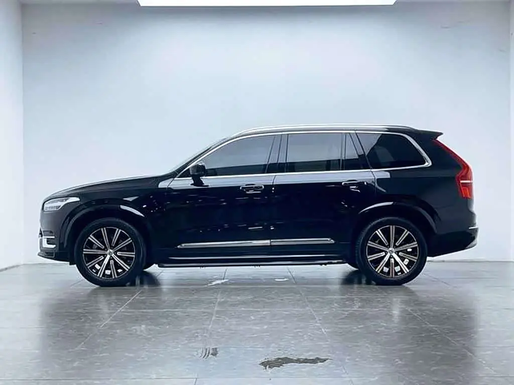 Volvo XC90 2022 — Şəkil 12/15