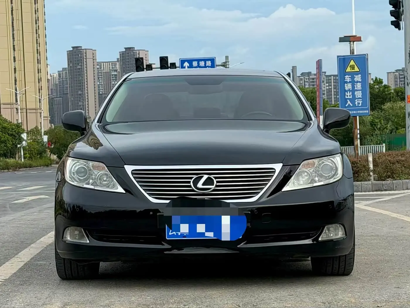 Lexus LS 2007 — Photo 2/9