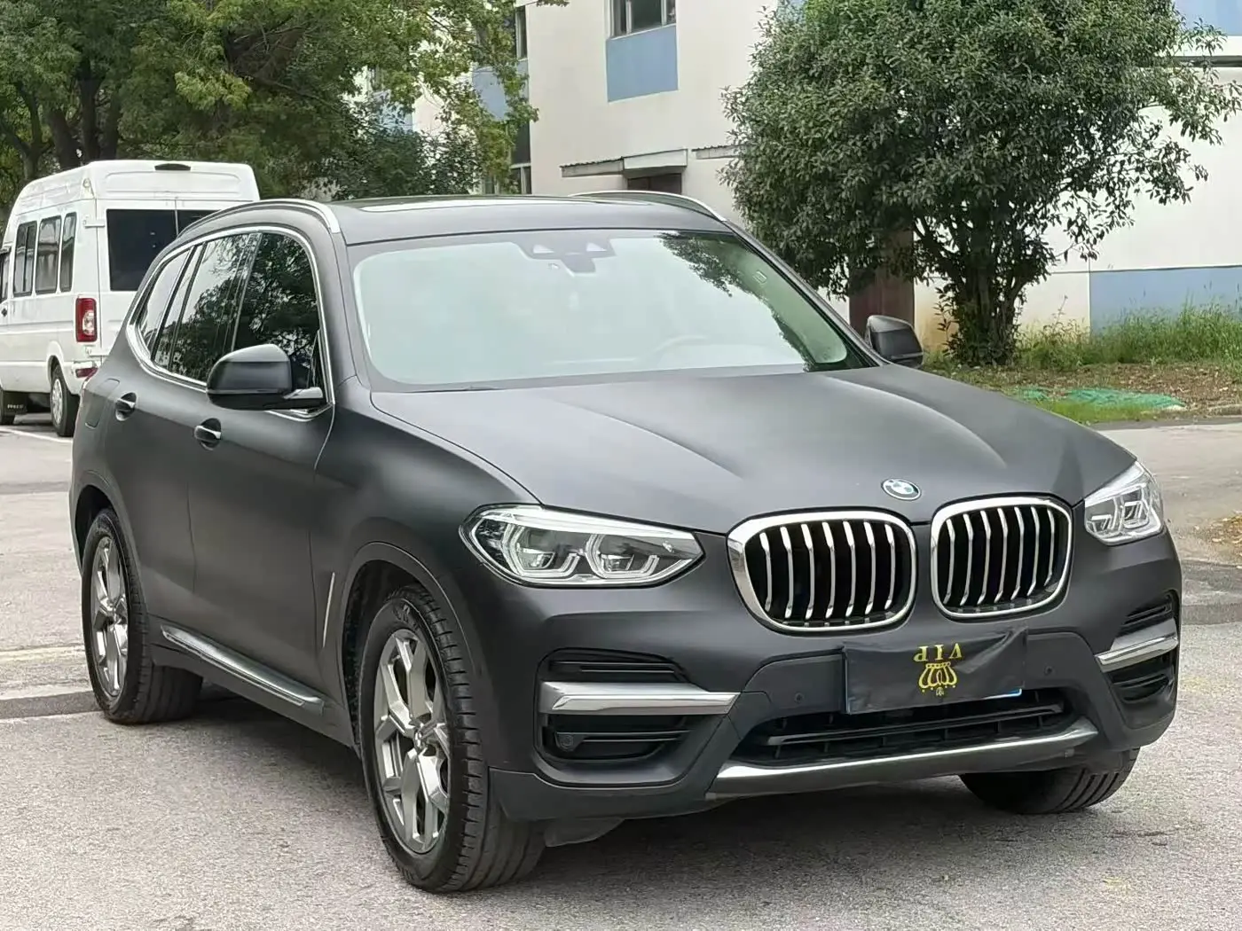 BMW X3 2019 — Фото 3/9