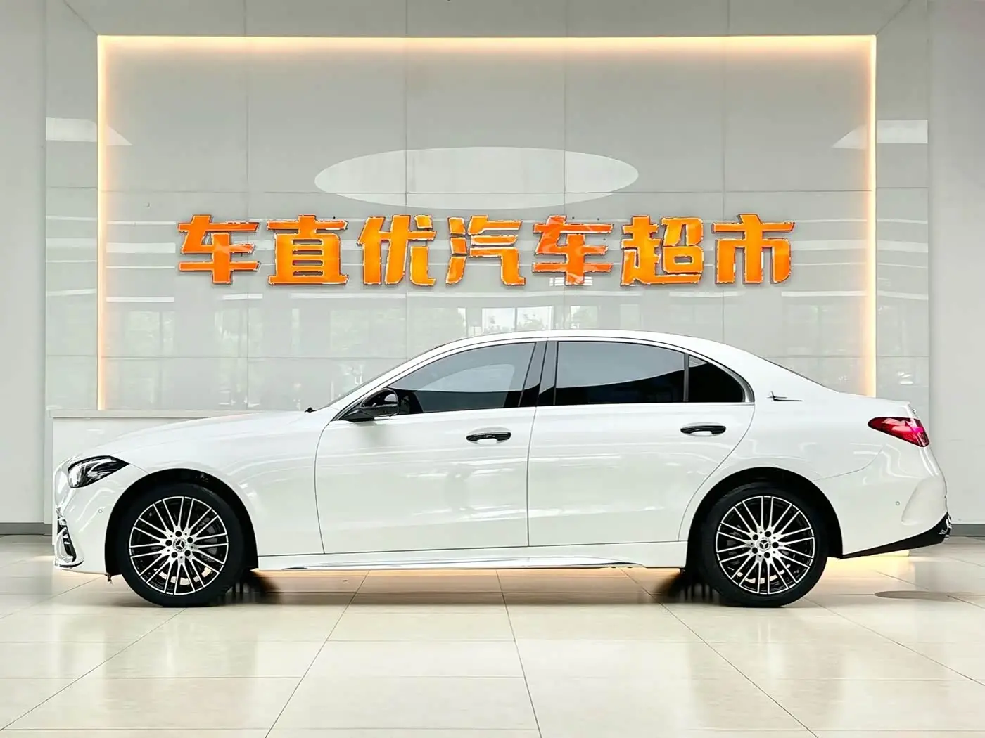 Mercedes-Benz C-Class 2025 — ფოტო 4/20