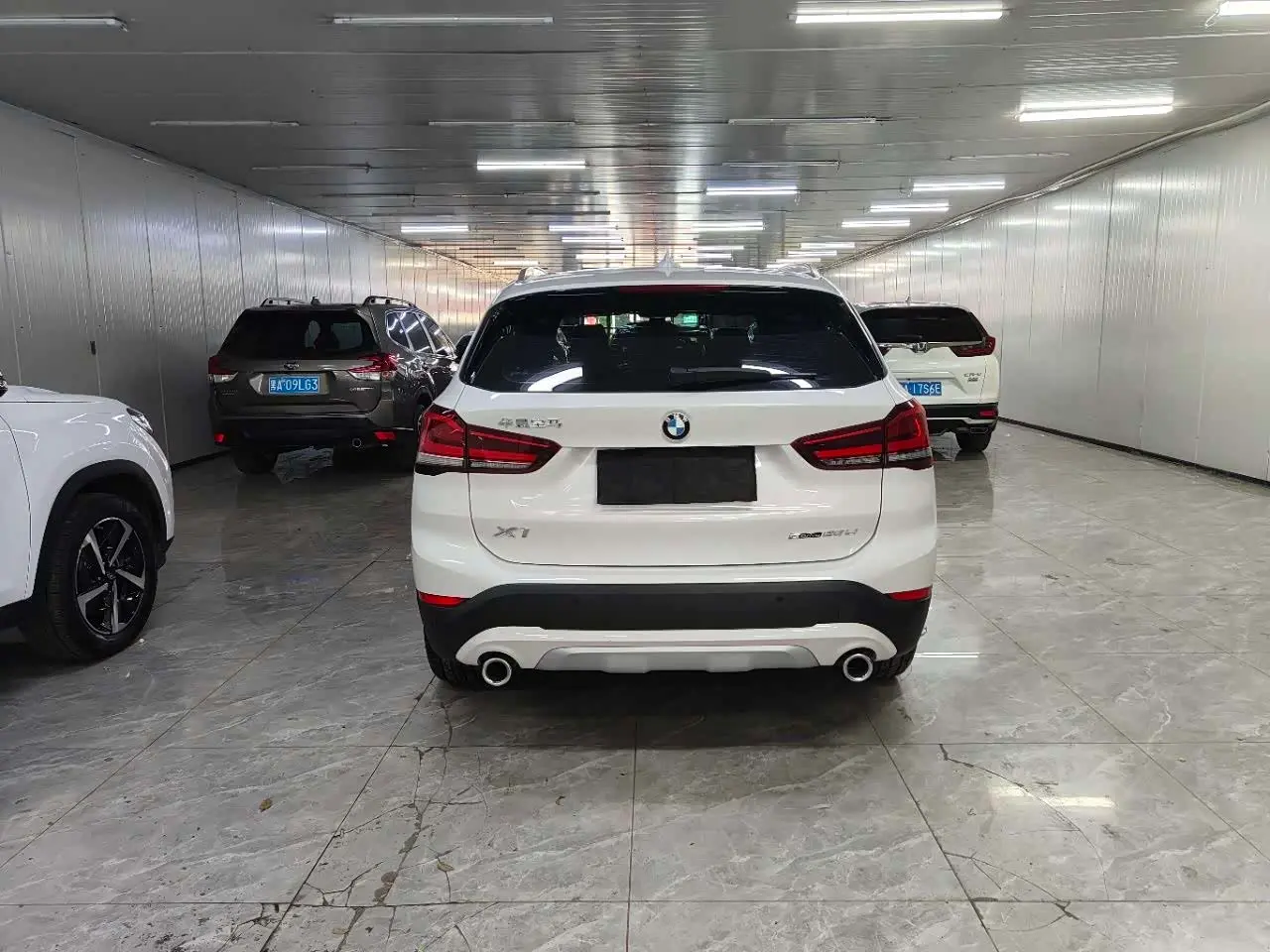 BMW X1 2022 — Photo 8/11