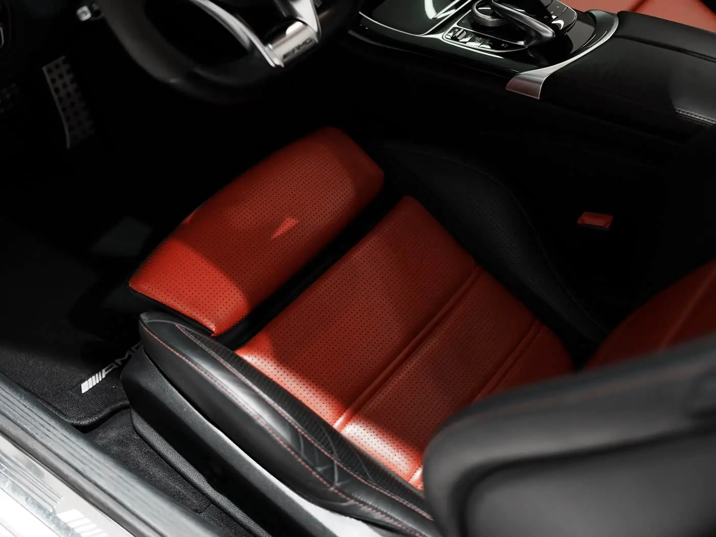 Mercedes-Benz C-Class AMG 2018 — Photo 8/16