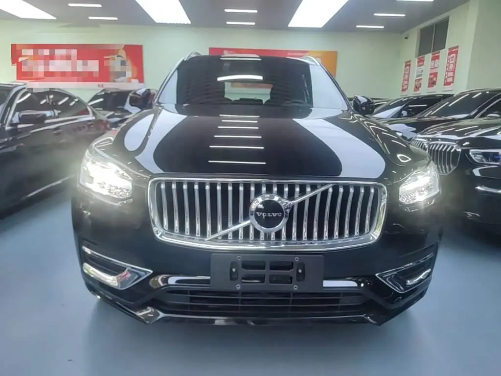 Volvo XC90 2021 — Photo 3/20