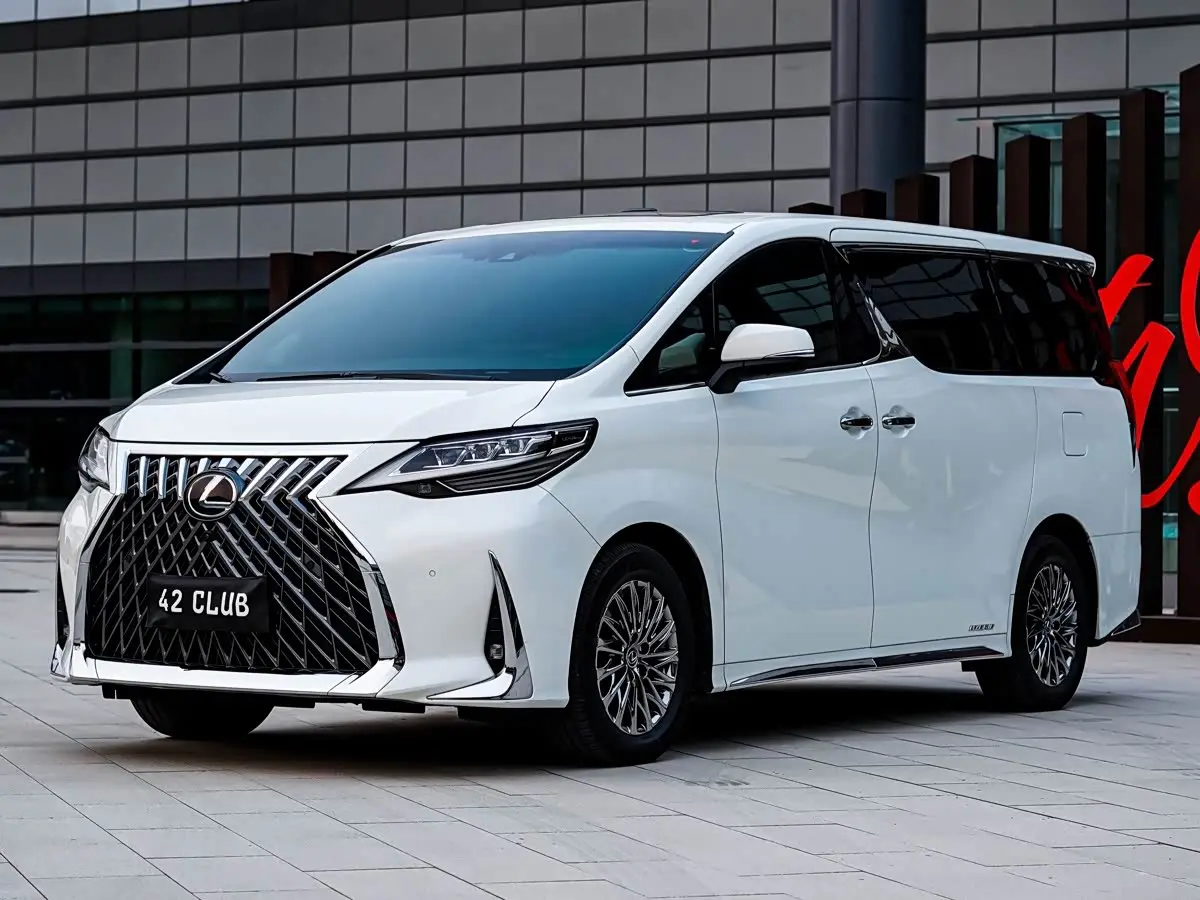 Lexus LM 2020 — Photo 3/12