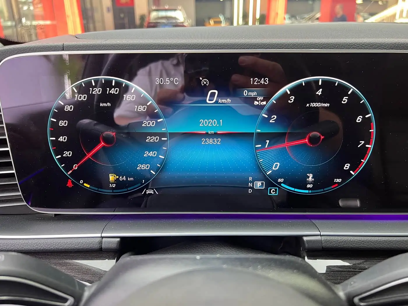 Mercedes-Benz GLE 2023 — Фото 6/17