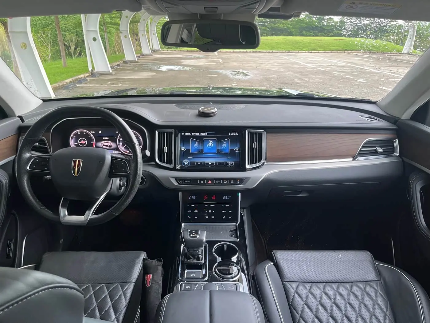 Hongqi HS7 2021 — Şəkil 16/20