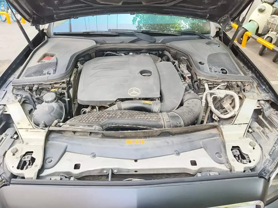 Mercedes-Benz E-Class 2019 — Şəkil 10/16