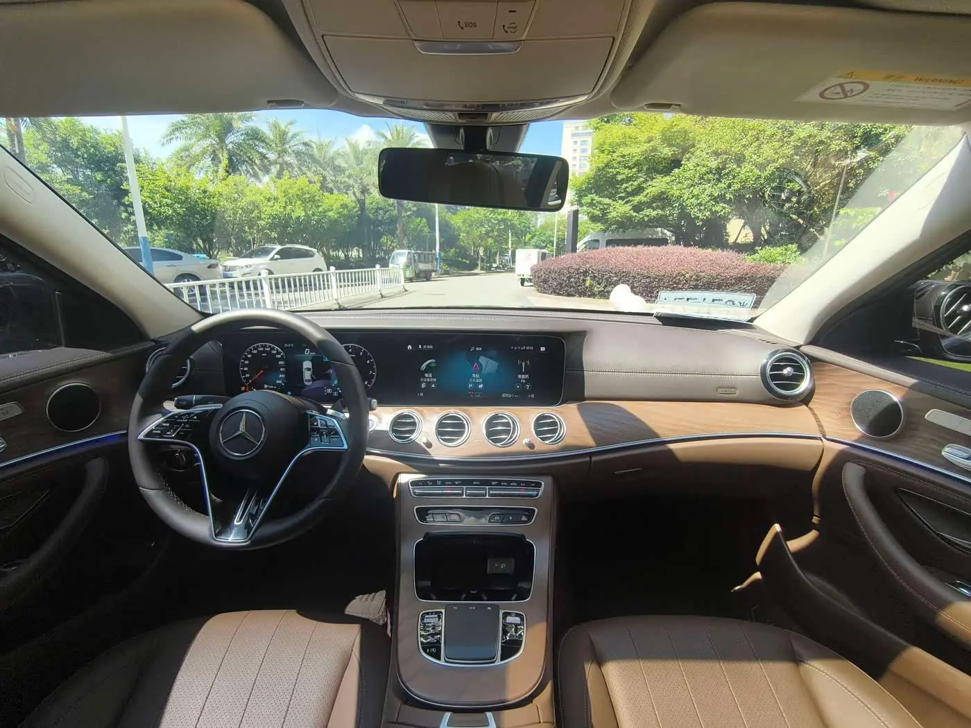 Mercedes-Benz E-Class 2022 — Şəkil 14/16