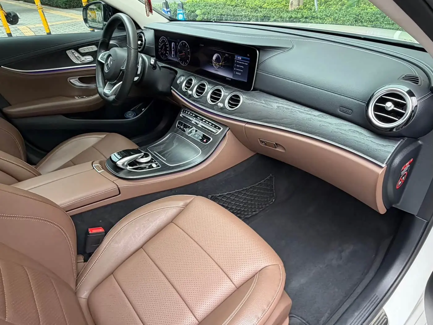 Mercedes-Benz E-Class 2018 — Şəkil 13/16