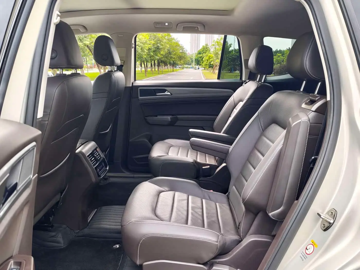 Volkswagen Teramont 2018 — Şəkil 7/20