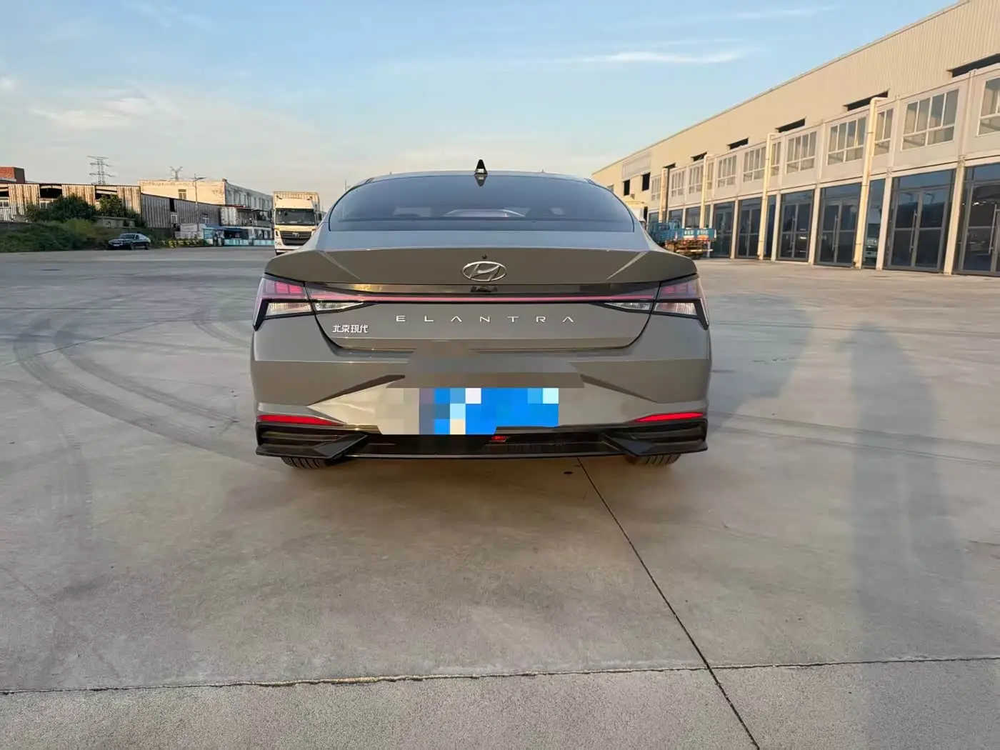 Hyundai Elantra 2022 — Şəkil 7/8