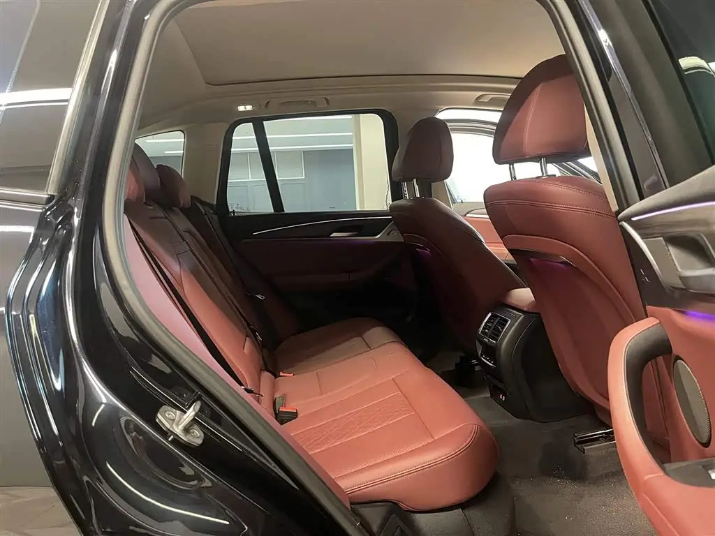 BMW X3 2023 — Photo 18/20