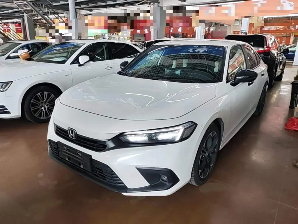 Honda Civic 2023 — Фото 2/20